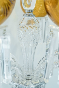 Candélabre cinq lumières &quot;Maharadja&quot; cristal blanc et ambre de SAINT LOUIS