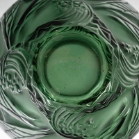 Vase &quot;Courlis&quot; cristal vert de LALIQUE FRANCE