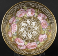 Tasse litron aux Roses XVIIIème, attribuée à Locré 1785