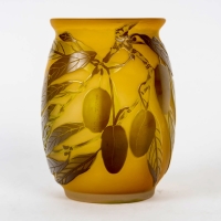Émile Gallé (1846-1904) Vase « Olives »