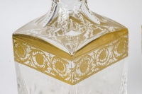 Suite de 6 gobelets et 1 carafe « Thistle » cristal gravé doré de SAINT LOUIS