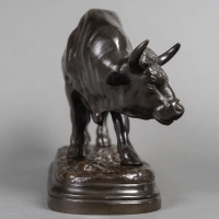 Sculpture - Taureau Par Louis Vidal (l’aveugle) Dit Vidal-Navatel (1831-1892) - Bronze
