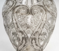 René Lalique,1913 : Vase “Lézards et Bluets”