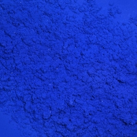 Monochrome, bleu Klein, travail contemporain, XXIème siècle.