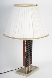Lampe à poser, boulier en bois laqué et métal, 1960.