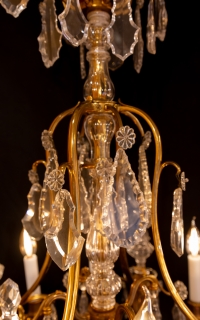 Lustre en bronze doré et décor de cristal taillé attribué à La Cristallerie de Baccarat vers 1880