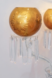 Paire de Candélabres trois lumières &quot;Maharadja&quot; cristal blanc et ambre de SAINT LOUIS