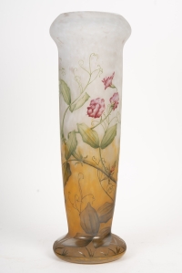 Daum Nancy - Grand Vase Aux Pois De Senteur En Verre émaillé. Pâte De Verre Art Nouveau