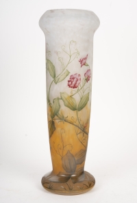 Daum Nancy - Grand Vase Aux Pois De Senteur En Verre émaillé. Pâte De Verre Art Nouveau