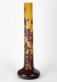 émile Gallé - Grand Vase Tube Dit « pied D’éléphant » Aux Clématites, Pâte De Verre Art Nouveau