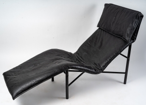 Chaise longue en cuire, XXème siècle||||||