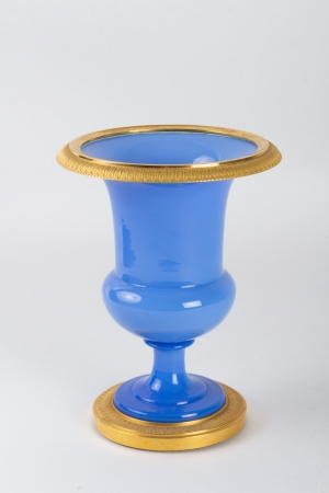 Vase Médicis en opaline et bronze doré 19e siècle||||||||