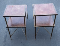 1970′ Paire De Tables à Étage En Bronze Patiné Gainées De Cuir Maison Jansen