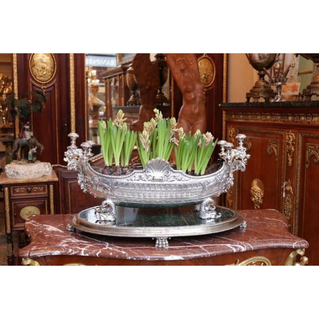 Jardinière italienne en argent XXème siècle. Circa 1900. Réf: 369 Jardinière italienne en argent XXème siècle. Circa 1900. Réf: 369