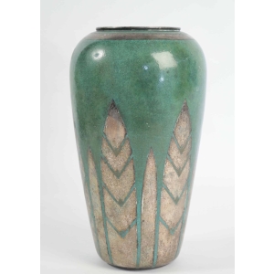 CHRISTOFLE & Luc Lanel (1893-1965) vase en Dinanderie |||||