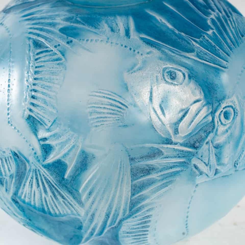 René Lalique : Vase « Poissons » Opalescent René Lalique : Vase « Poissons » Opalescent