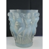 René Lalique Vase "Bacchantes" Opalescent |||