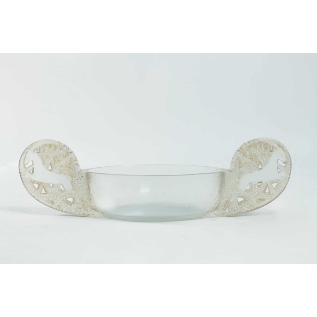 LALIQUE René (1860-1945) Jardinière "Saint Hubert " |||||