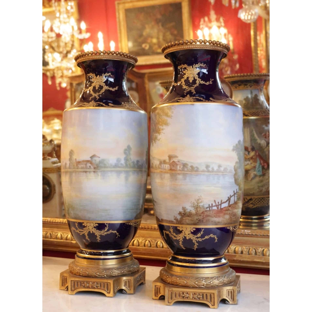 Paire de vases 19e Paire de vases 19e