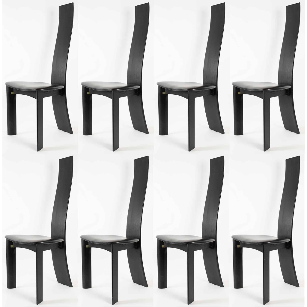 Suite De 8 Chaises En Chêne Laqué Noir |||||