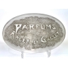 Plaque Publicitaire "Parfums Roger et Gallet" verre blanc patiné gris de René LALIQUE ||||