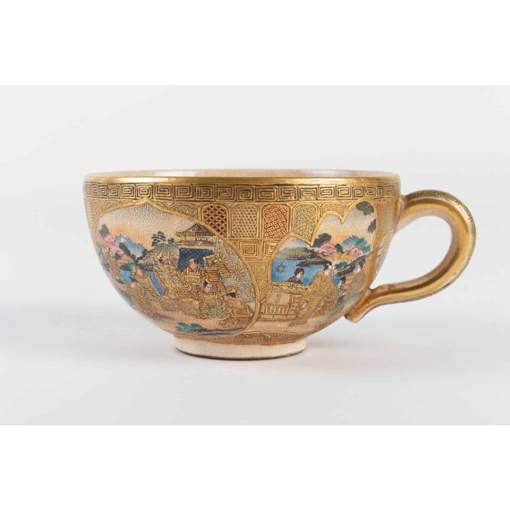 Tasse Satsuma Japon 19e siècle Tasse Satsuma Japon 19e siècle