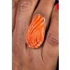 Bague en or 18 kt et corail représentant une fleur ||||