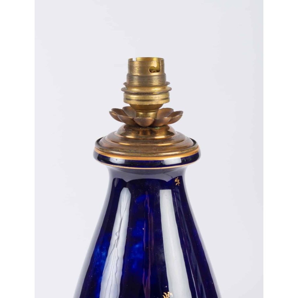 Lampe bleu marbré de Sèvres 1925 Lampe bleu marbré de Sèvres 1925