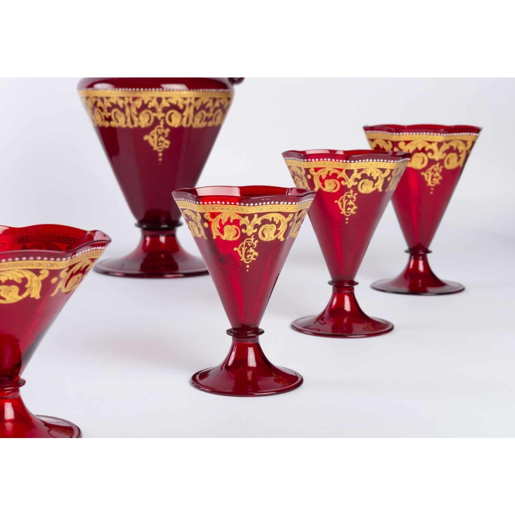 Service en verre de Venise rouge et or 1900 Service en verre de Venise rouge et or 1900