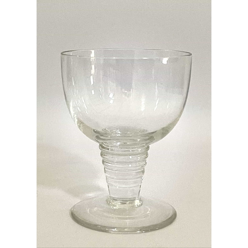 Suite de Huit 8 Verres à Vin "Tonnerre" verre blanc de René LALIQUE Suite de Huit 8 Verres à Vin "Tonnerre" verre blanc de René LALIQUE