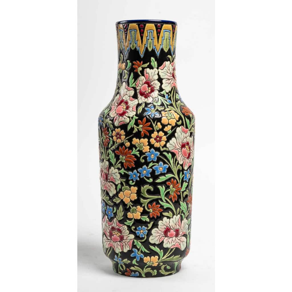 Paire de vases Longwy, XXème siècle Paire de vases Longwy, XXème siècle