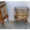 1950/70′ Commode Arbalète Et Paire De Chevets 3 Tiroirs Bois Doré Style Renaissance Italienne 124X49XH91 cm 1950/70′ Commode Arbalète Et Paire De Chevets 3 Tiroirs Bois Doré Style Renaissance Italienne 124X49XH91 cm