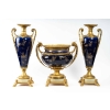 Garniture en porcelaine bleu, décor fleurs monture en bronze dorée signé Royal Bonn ||||||||||||||