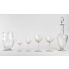 Service "Paris" cristal blanc taillé - 42 Pièces (40 Verres + 1 Carafe + 1 Pichet) de BACCARAT Service "Paris" cristal blanc taillé - 42 Pièces (40 Verres + 1 Carafe + 1 Pichet) de BACCARAT