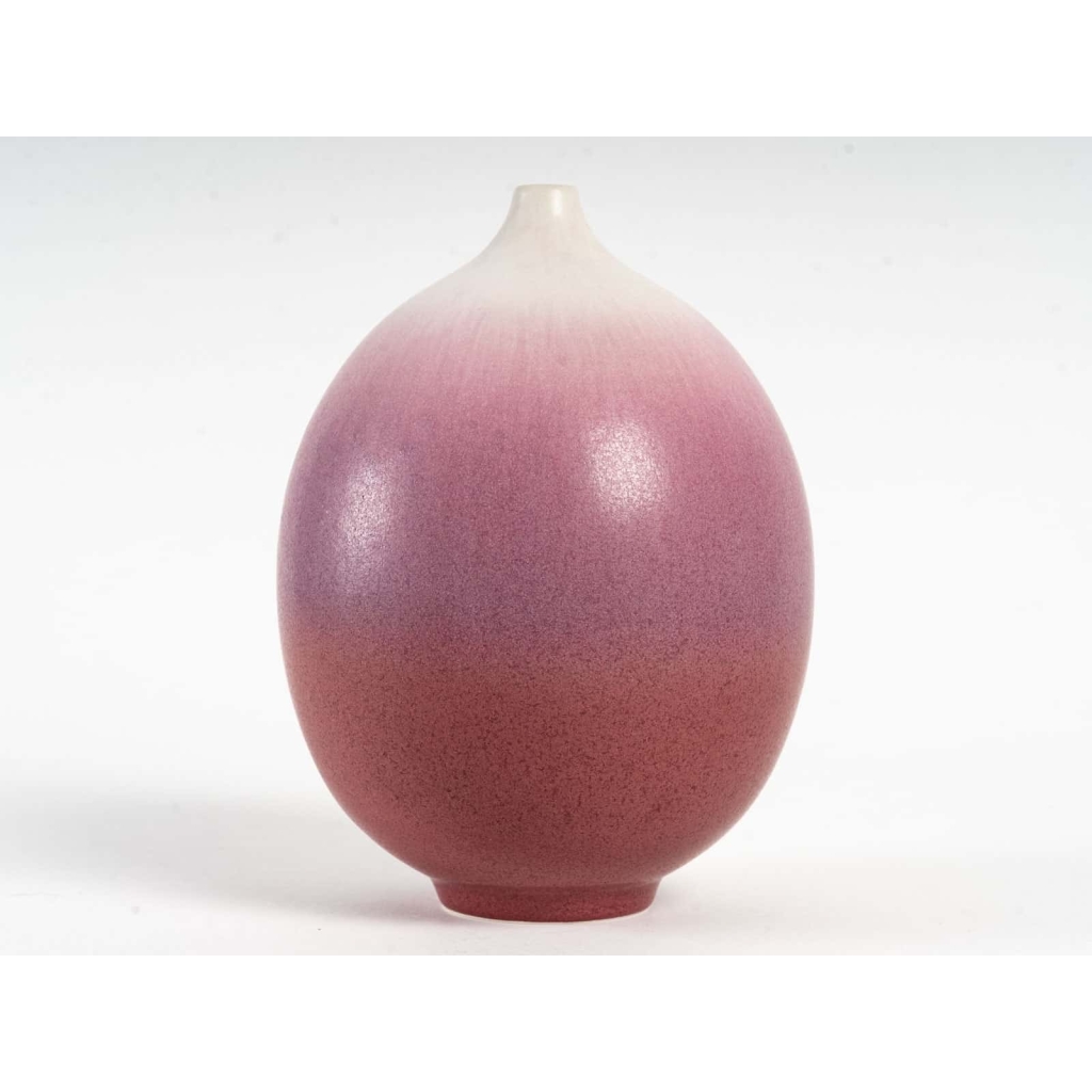 vase en porcelaine par Marc Uzan ||||||