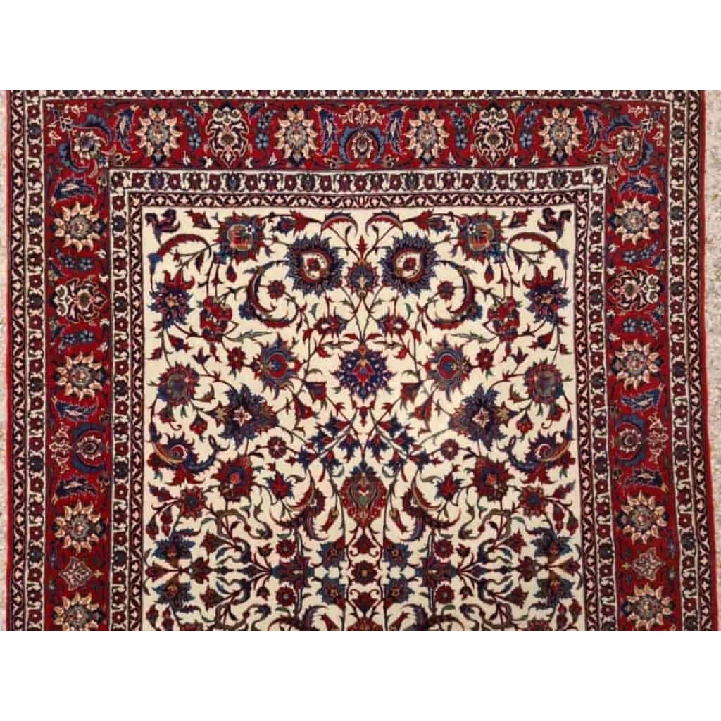 Tapis Ispahan Laine Et Trame Soie - Epoque Du Shah Vers 1950 Tapis Ispahan Laine Et Trame Soie - Epoque Du Shah Vers 1950