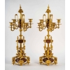 Garniture de cheminée en marbre et bronze bien ciselé et doré travail d’époque Napoléon III Garniture de cheminée en marbre et bronze bien ciselé et doré travail d’époque Napoléon III