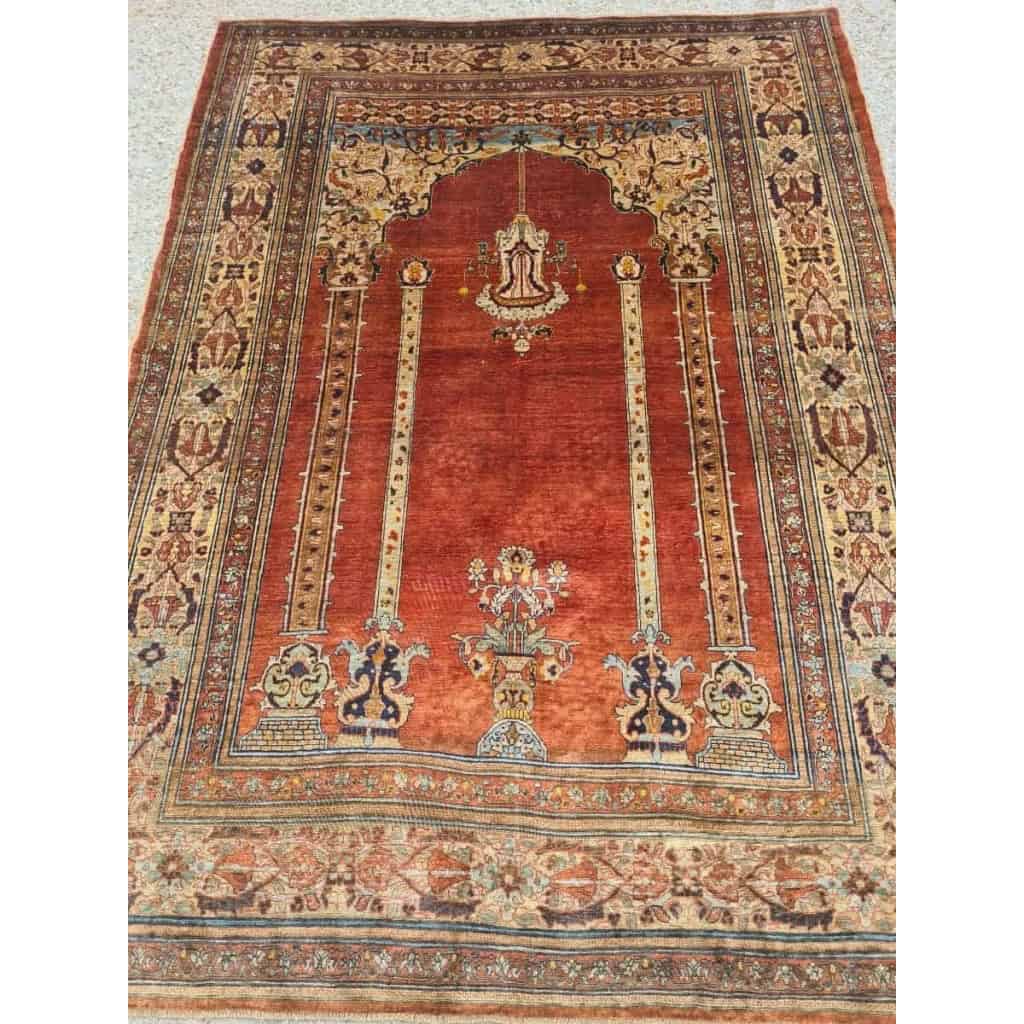 Tapis Tabriz Soie - Haji Jalili - Iran Vers 1870 Tapis Tabriz Soie - Haji Jalili - Iran Vers 1870