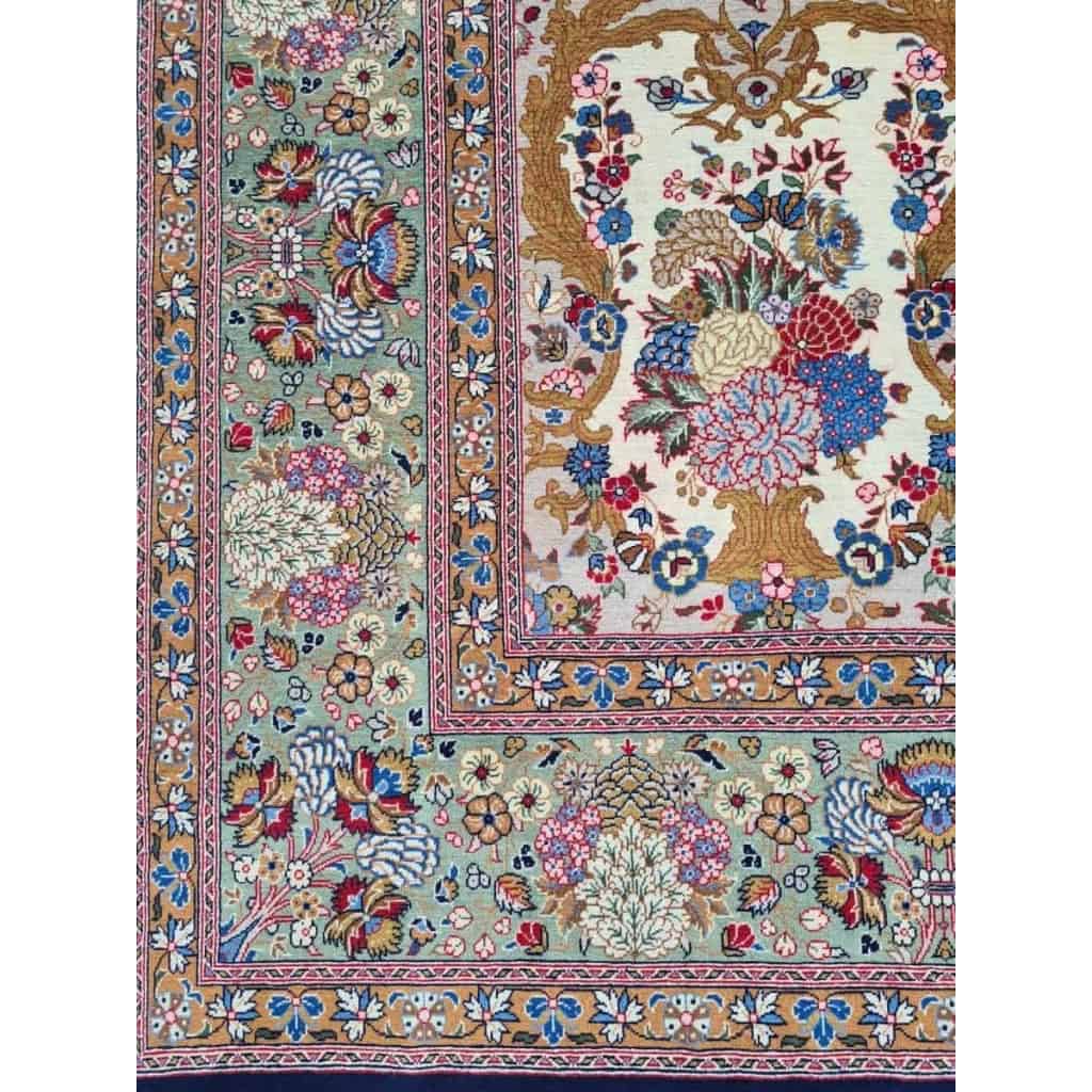 Tapis Ghoum Palhavi En Laine Kork Iran vers 1950 20ème Tapis Ghoum Palhavi En Laine Kork Iran vers 1950 20ème