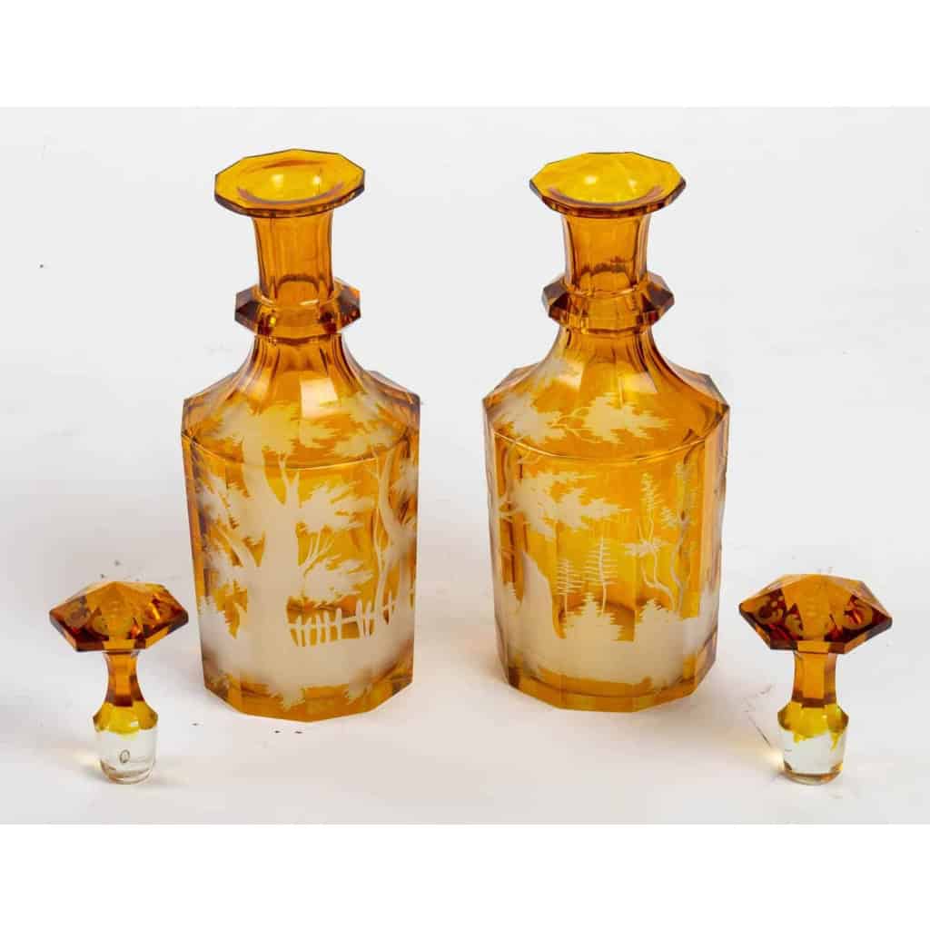 Paire de carafes, XIXème siècle Paire de carafes, XIXème siècle