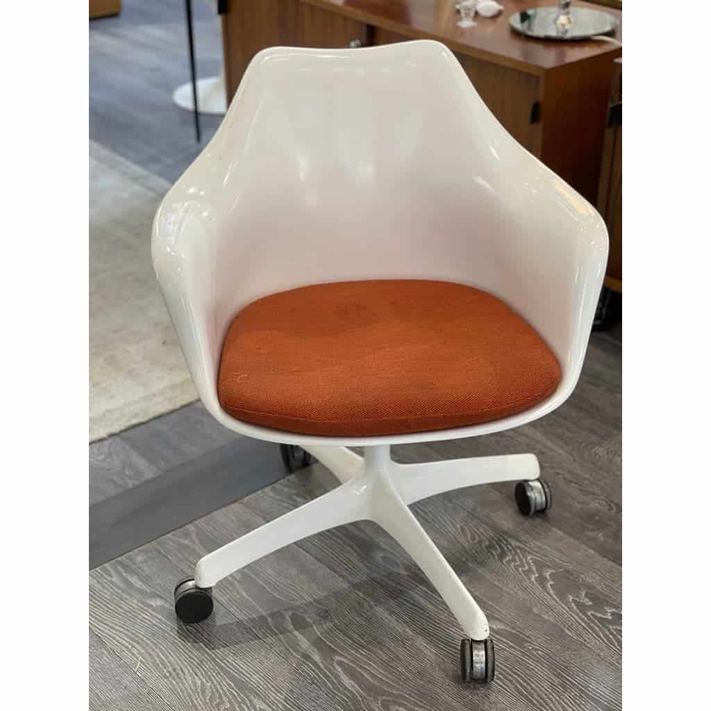 Eero Saarinen pour Knoll : Paire de Fauteuil Exécutive Tulipe 1964 Eero Saarinen pour Knoll : Paire de Fauteuil Exécutive Tulipe 1964