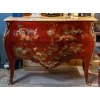 Commode style Louis XV, décors chinois laqués |||||