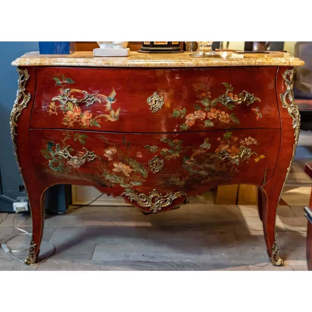 Commode style Louis XV, décors chinois laqués |||||