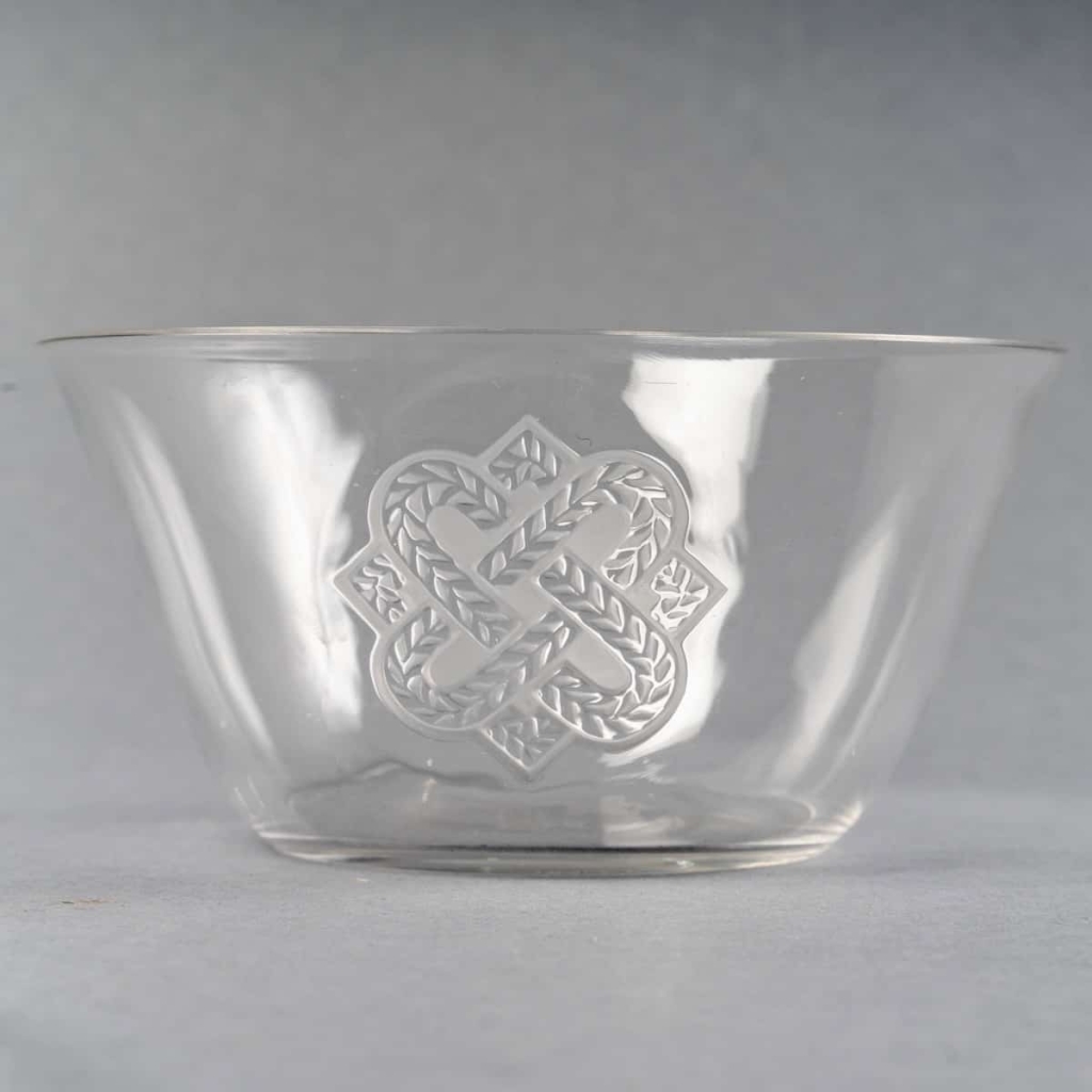 Service "Molsheim" verre blanc de René LALIQUE - 12 pièces Service "Molsheim" verre blanc de René LALIQUE - 12 pièces