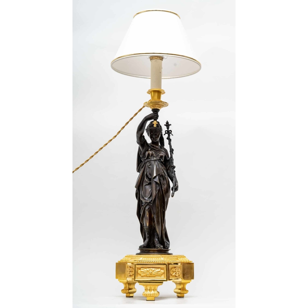 Paire de lampes, Circa 1870. Paire de lampes, Circa 1870.