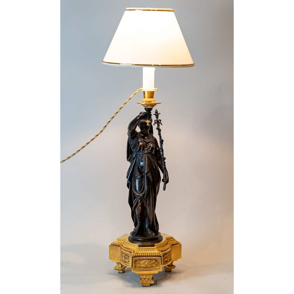 Paire de lampes, Circa 1870. Paire de lampes, Circa 1870.