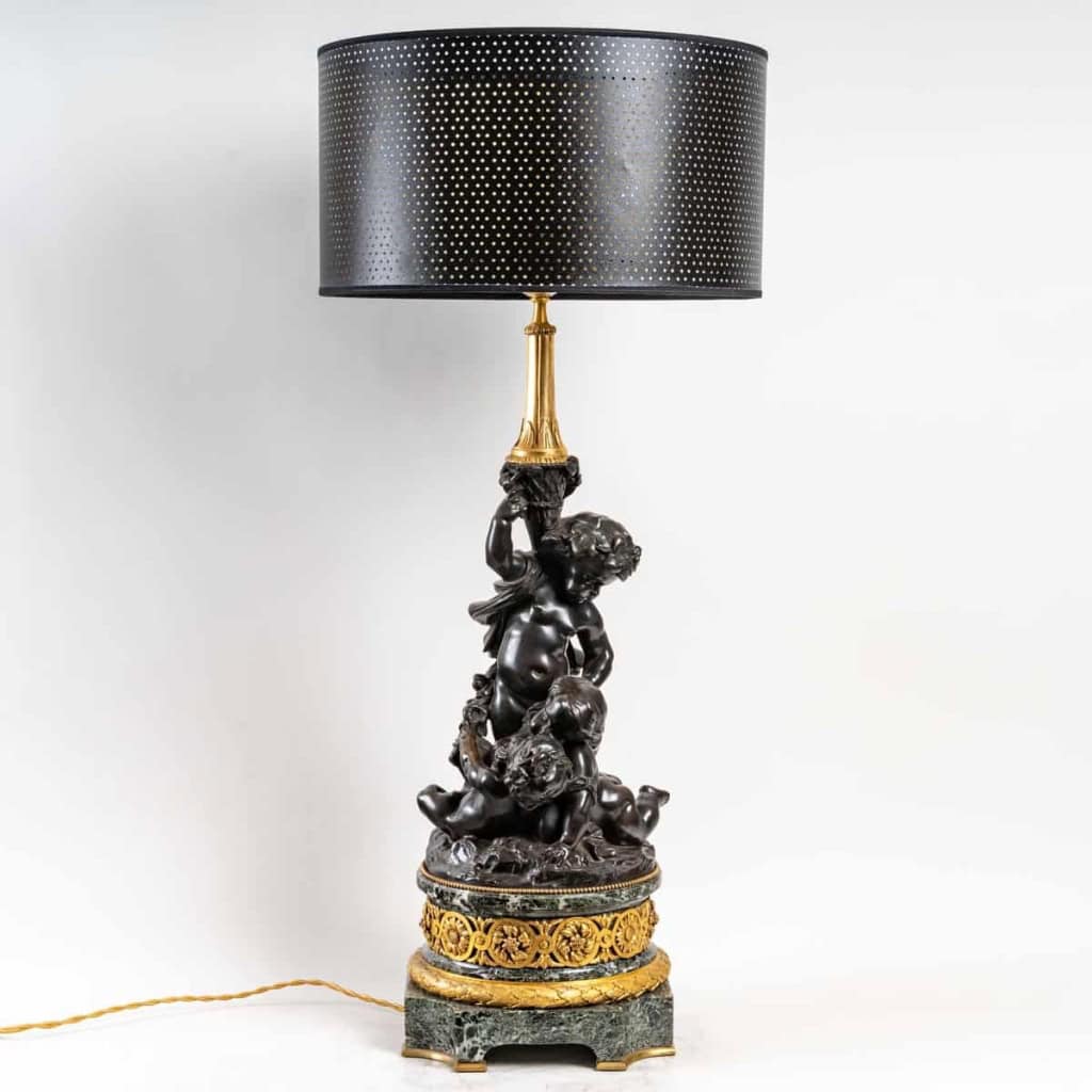 Lampe en bronze patiné et doré, Circa 1870 |||||||||