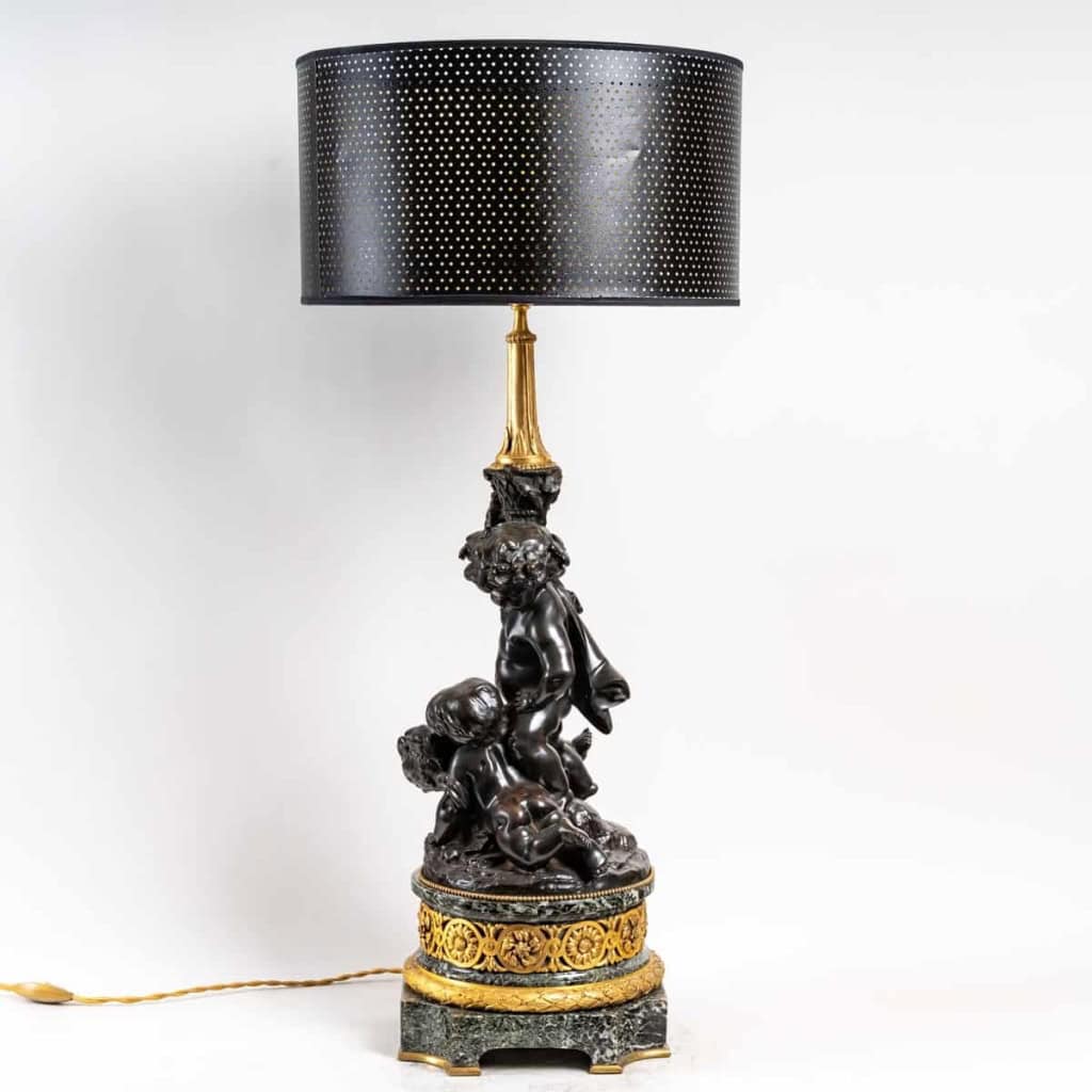 Lampe en bronze patiné et doré, Circa 1870 Lampe en bronze patiné et doré, Circa 1870