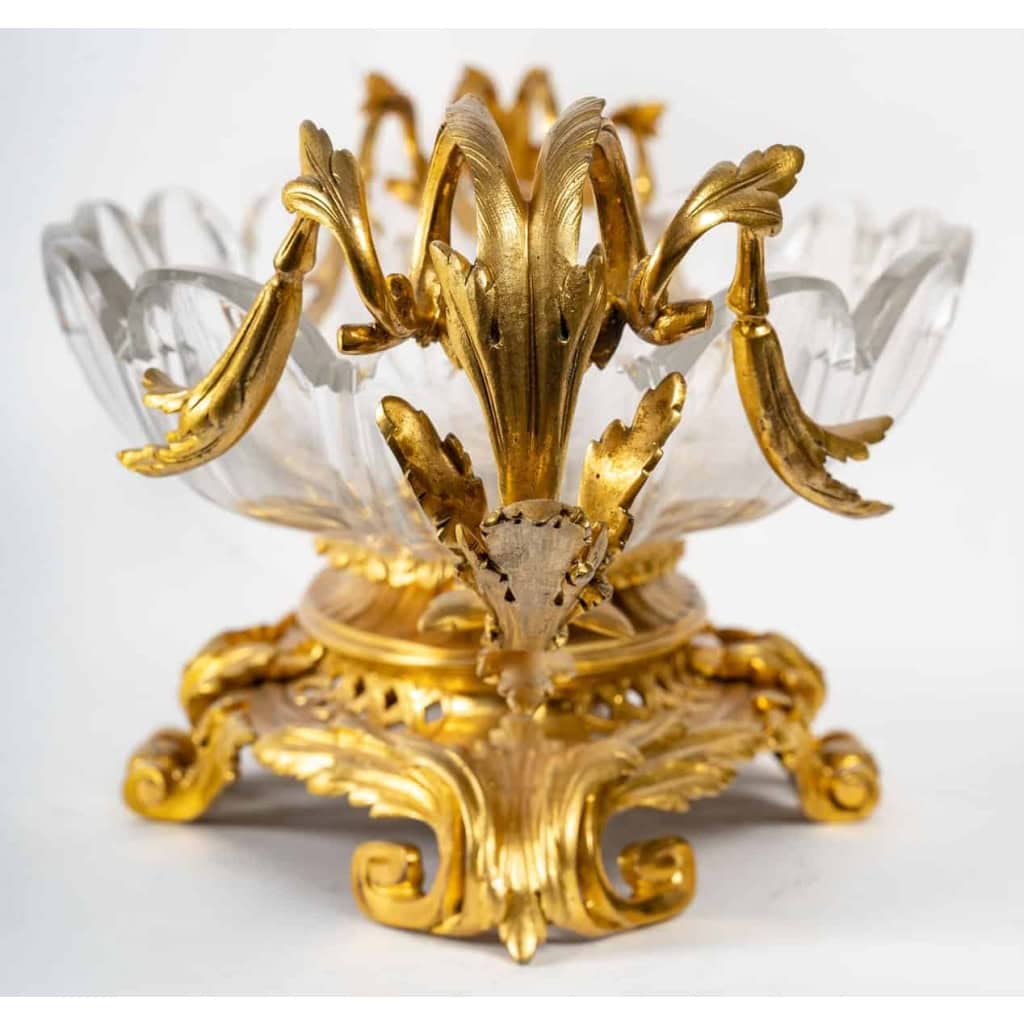 Coupe en Cristal de Baccarat et Bronze doré, XIXème siècle Coupe en Cristal de Baccarat et Bronze doré, XIXème siècle