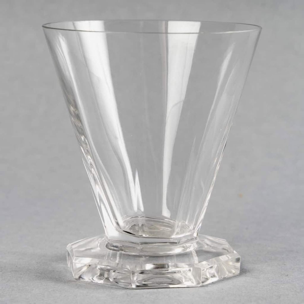 Service "Quincy" verre blanc de René Lalique - 37 pièces Service "Quincy" verre blanc de René Lalique - 37 pièces